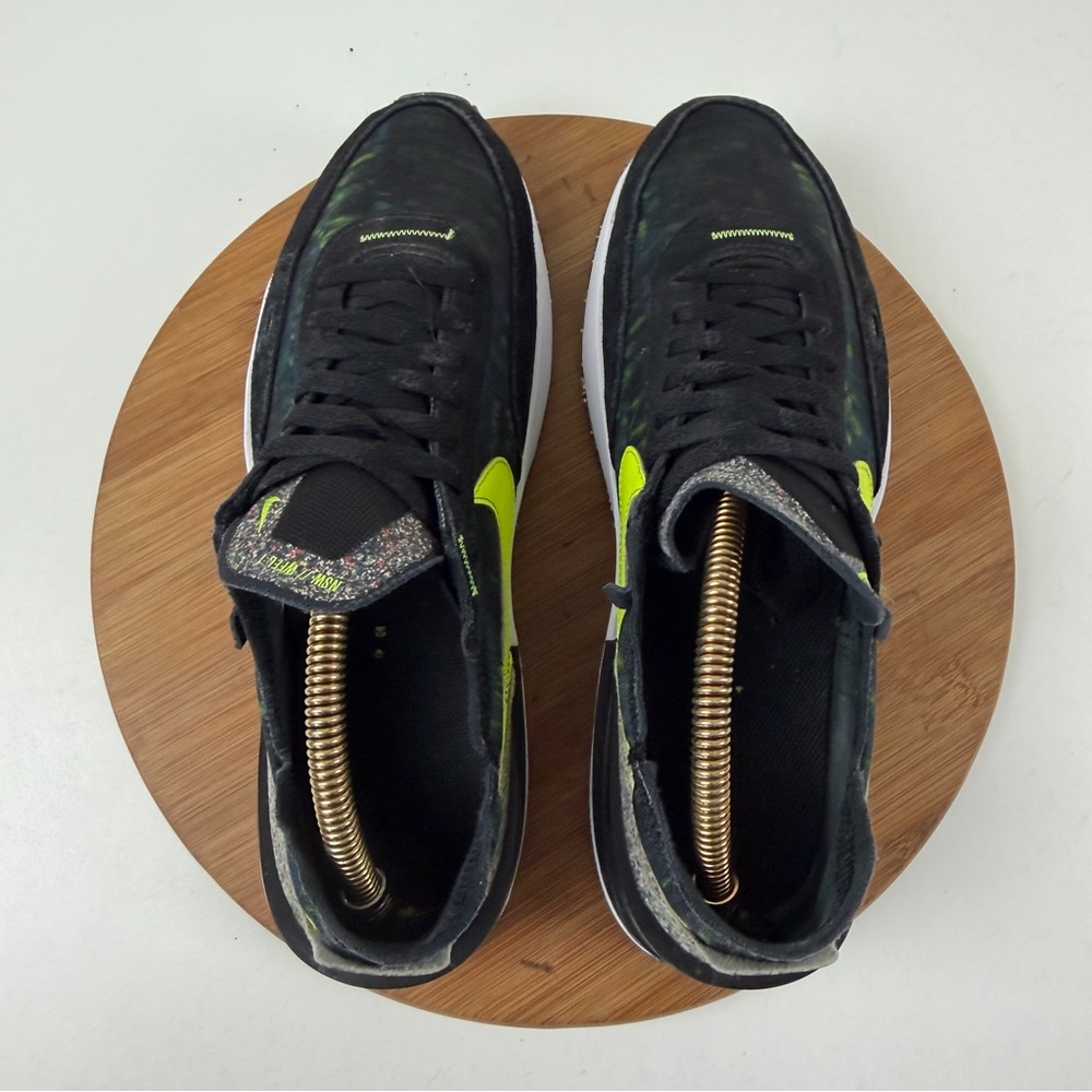 Nike Waffle One ‘Grind’ Men’s Sneakers - Picture 5 of 9